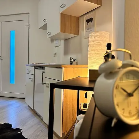 Mini Haus Am Ma-hbf Mit Parkplatz